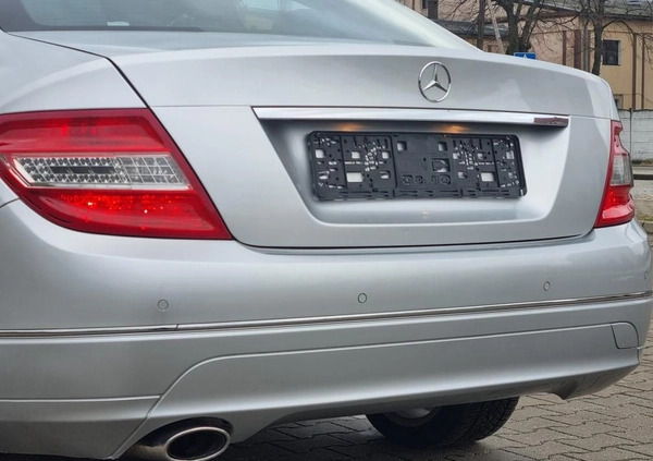 Mercedes-Benz Klasa C cena 32900 przebieg: 184000, rok produkcji 2007 z Żary małe 596